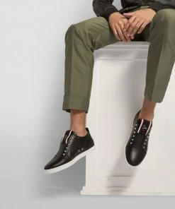 Christian Louboutin F.A.V Fiquea Vontade Leather Sneakers BK01 Slip-On Sneakers -Christian Louboutin Online Shop christian louboutin f a v fiquea vontade leather sneakers 16594099 32308784 1000