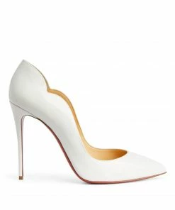 Christian Louboutin Hot Chick Patent Leather Pumps 100 W222 Courts 10 Christian Louboutin Hot Chick Patent Leather Pumps 100 W222 Courts -Christian Louboutin Online Shop christian louboutin hot chick patent leather pumps 100 16558845 32107127 1000