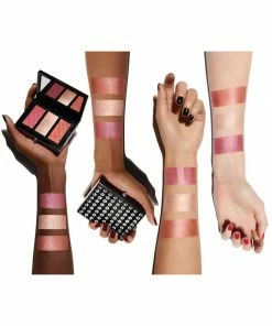 Christian Louboutin La Palette Blush & Highlighter Refill SO CHICK Blushers 8 Christian Louboutin La Palette Blush & Highlighter Refill SO CHICK Blushers -Christian Louboutin Online Shop christian louboutin la palette blush highlighter refill 16970884 33767334 1000