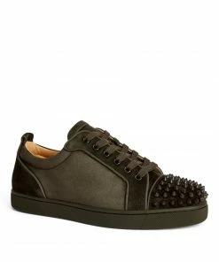 Christian Louboutin Louis Junior Spikes Orlato Suede Sneakers E394 Low-Top Sneakers
