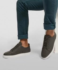 Christian Louboutin Rantulow Leather Sneakers E424 Low-Top Sneakers -Christian Louboutin Online Shop christian louboutin rantulow leather sneakers 16931384 33637080 1000