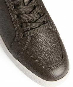 Christian Louboutin Rantulow Leather Sneakers E424 Low-Top Sneakers -Christian Louboutin Online Shop christian louboutin rantulow leather sneakers 16931384 33637082 1000