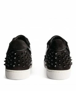 Christian Louboutin Vieira 2 Embellished Patent Leather Sneakers CM53 Low-Top Sneakers -Christian Louboutin Online Shop christian louboutin vieira 2 embellished patent leather sneakers 17763602 37248675 1000